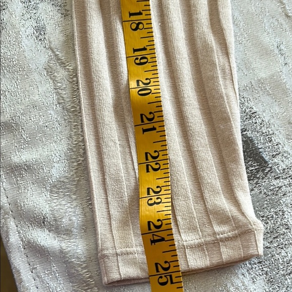 H&M Beige Ribbed Long Sleeve Blouse - Picture 12 of 14